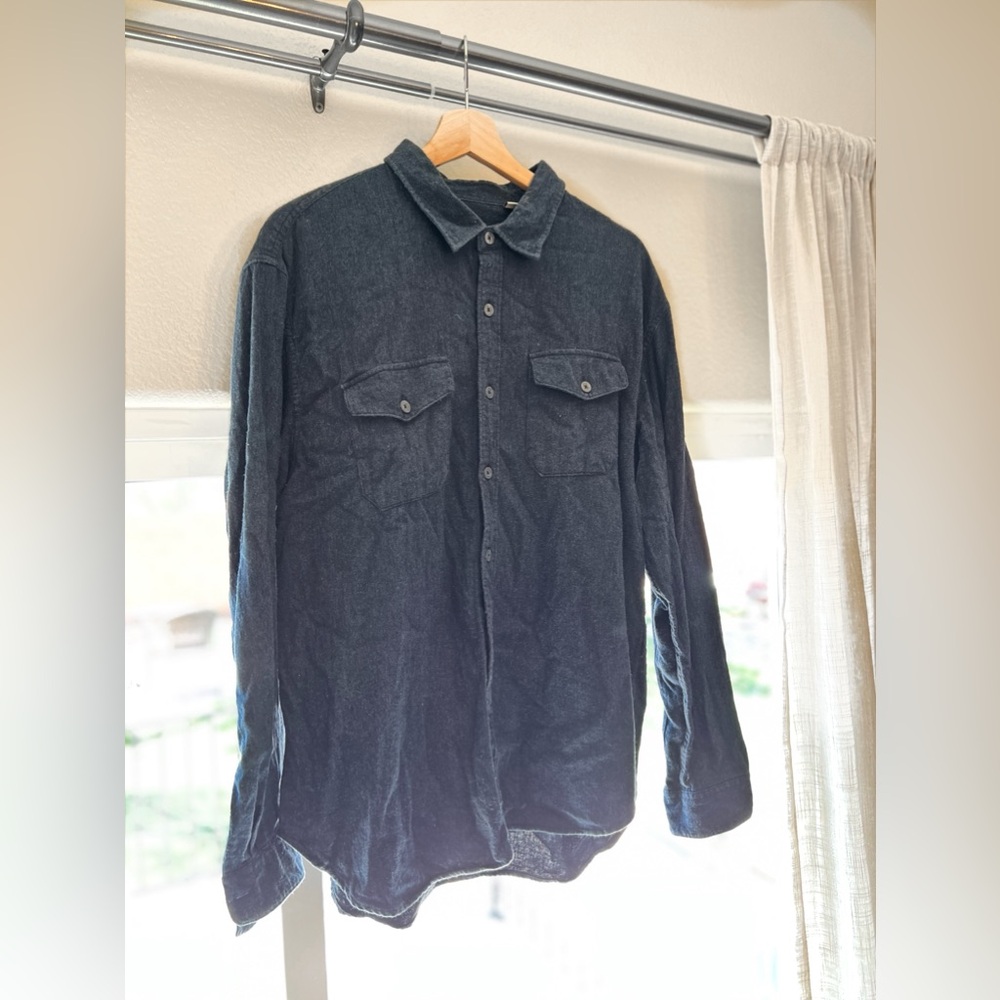 Costaoro Men’s XL Navy long sleeve button-down